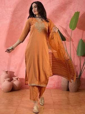 Zari sequence embroidered kurta trouser with dupatta 1