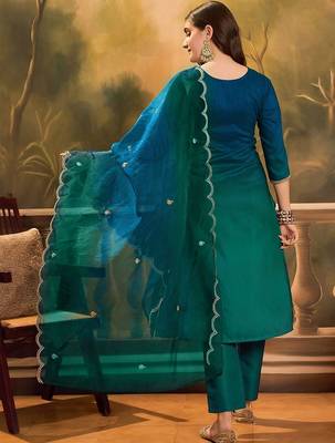 Ethnic motifs embroidered straight kurta with trouser & dupatta 4