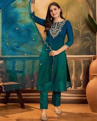 Ethnic motifs embroidered straight kurta with trouser & dupatta 5