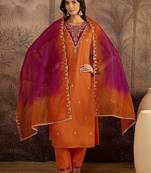Embroidered round neck kurta trousers & dupatta