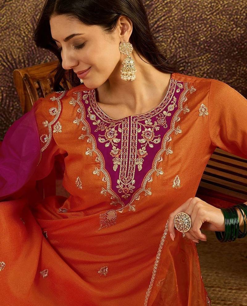 Embroidered round neck kurta trousers & dupatta