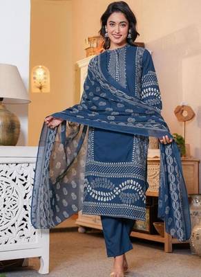 Cotton printed straight kurti-pant-dupatta set 2