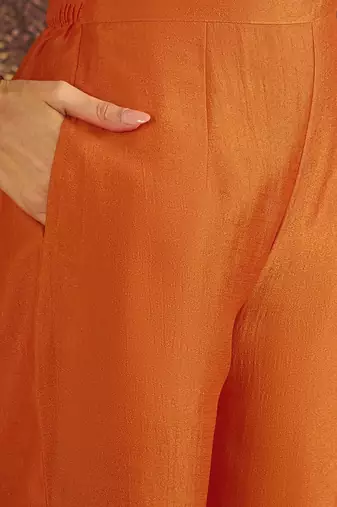 Embroidered round neck kurta trousers & dupatta