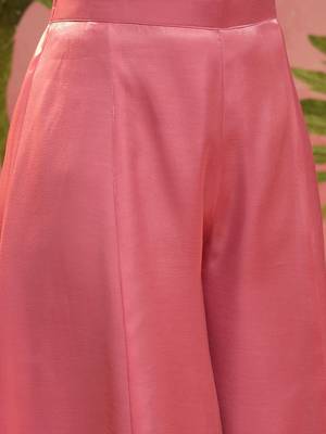Sequinned embroidered square neck kurta & palazzos with dupatta 3