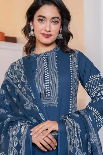 Cotton printed straight kurti-pant-dupatta set
