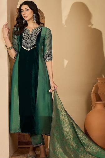 Embroidered round neck straight kurta & trousers with dupatta