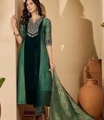 Embroidered round neck straight kurta & trousers with dupatta