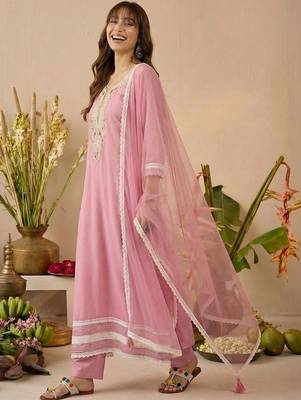Embroidered round neck kurta & trousers with dupatta 1