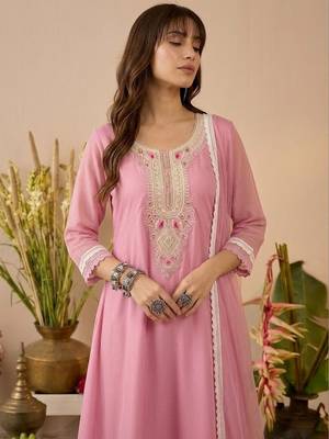 Embroidered round neck kurta & trousers with dupatta 4