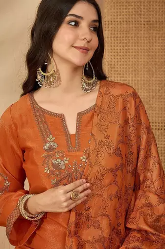 Zari sequence embroidered kurta with palazzo & dupatta