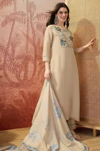 Embroidered round neck straight kurta & trousers with dupatta