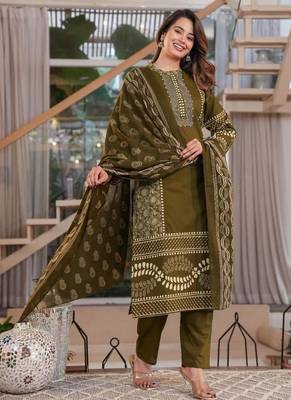 Cotton printed straight kurti-pant-dupatta set 3