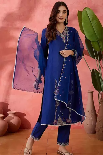 Blue floral embroidered v-neck sequinned straight kurta with trousers and dupatta