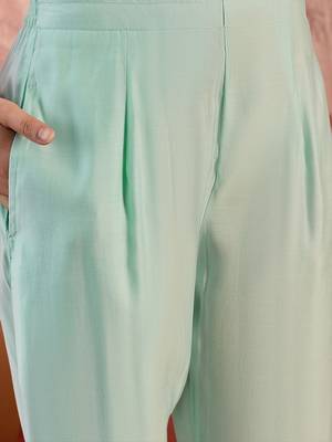 Embroidered round neck kurta & trousers kurta set 5