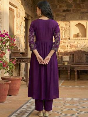 Women floral embroidered pleated sequinned kurta with palazzos 2