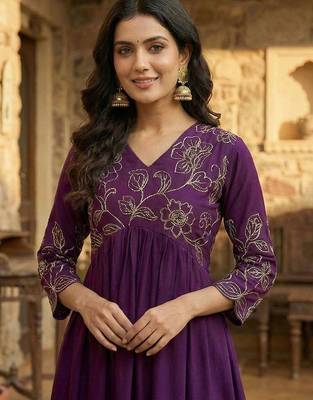 Women floral embroidered pleated sequinned kurta with palazzos 3