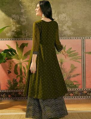 Embroidered a-line kurta with skirt 5