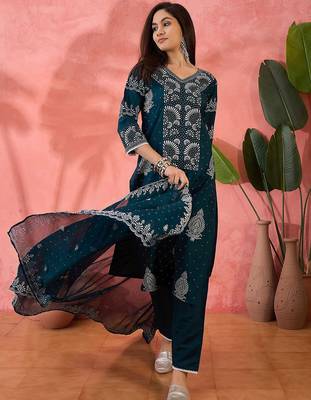 Teal blue floral printed v-neck straight kurta with trousers and dupatta 1