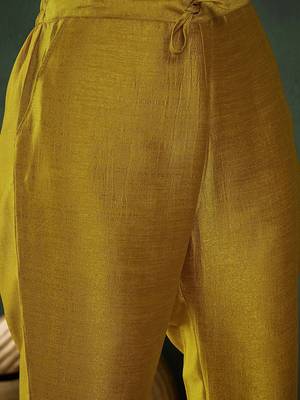 Paisley embroidered regular kurta with trousers & dupatta 3