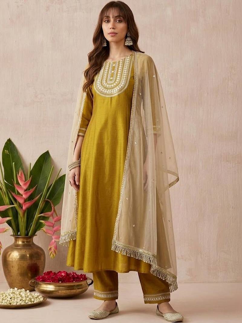 Embroidered round neck a-line kurta & trousers with dupatta