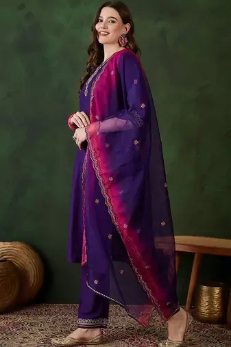 Purple floral embroidered zari straight kurta with trouser & dupatta