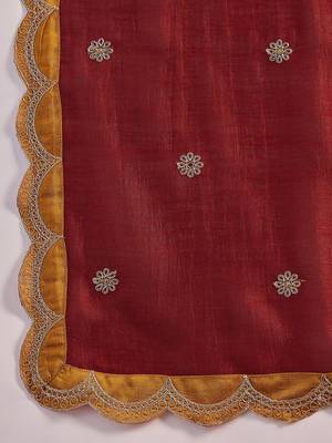 Vichitra zari sequence embroidered kurta with trousers & dupatta 4