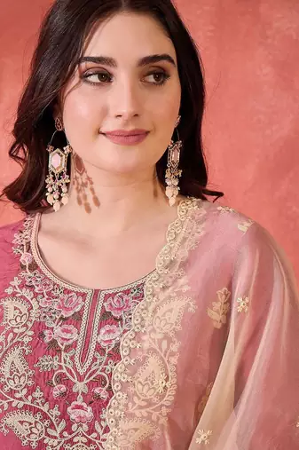 Women embroidered straight kurta & trousers with dupatta