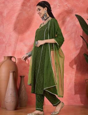 Women embroidered straight kurta with trousers & dupatta 5