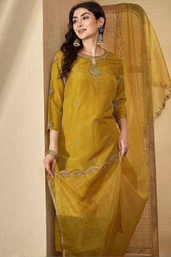 Ethnic motifs embroidered thread work chinon kurta with trousers & dupatta