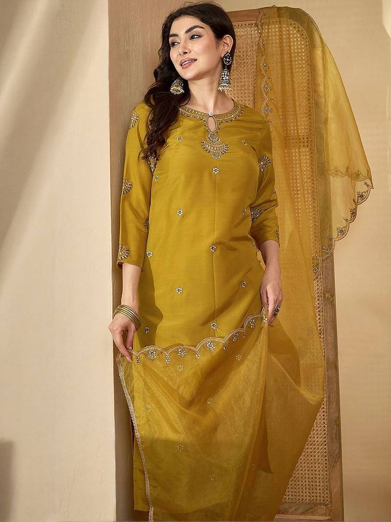 Ethnic motifs embroidered thread work chinon kurta with trousers & dupatta