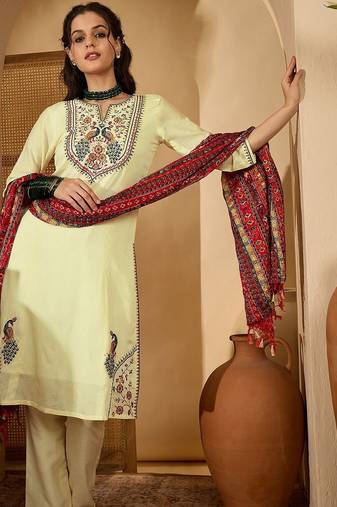 Women ethnic motifs thread work kurta with trousers & with dupatta