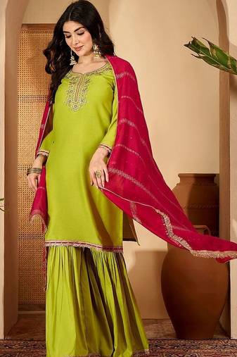 Floral embroidered kurta with palazzos & dupatta