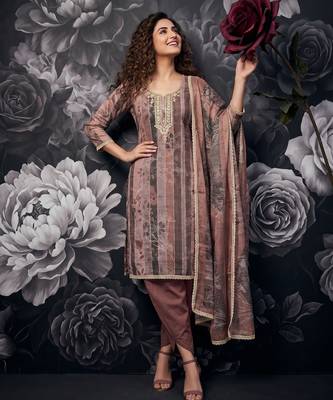 Mauve pure cotton lilan shimmer printed suit set with handwork 1