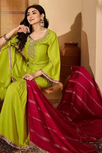 Floral embroidered kurta with palazzos & dupatta
