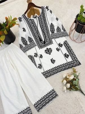White rayon butti silk embroidered kurti pant set 2