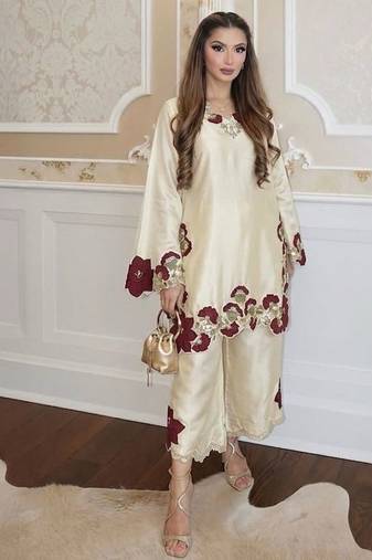 Cream roman glass embroidered suit set with digital print dupatta