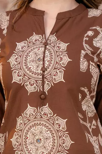 Cotton cambric printed straight kurti-pant-dupatta set