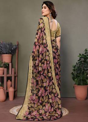 Beige heavy chiffon lace border saree with blouse 3