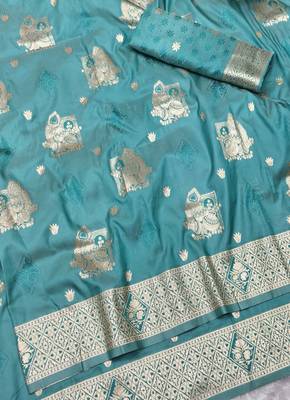 Blue zari woven baluchari silk traditional saree with blouse piece 1