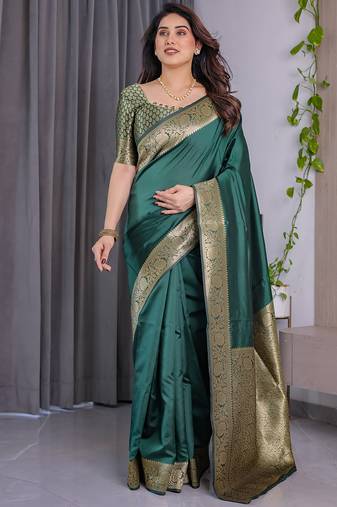 Green soft lichi silk saree with blouse