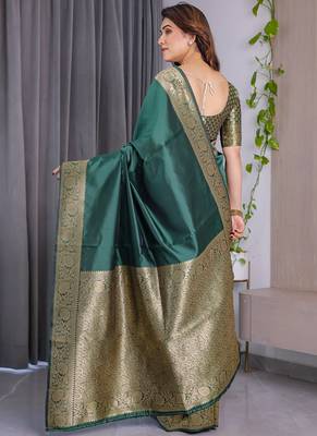 Green soft lichi silk saree with blouse 2