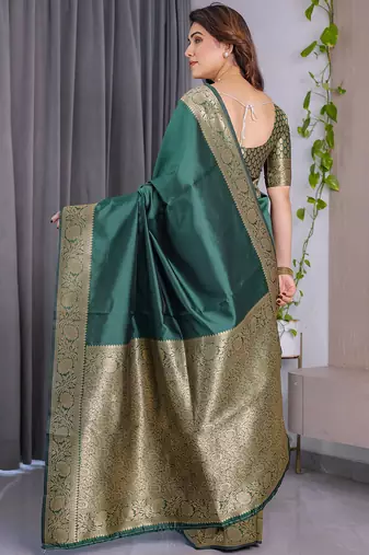 Green soft lichi silk saree with blouse