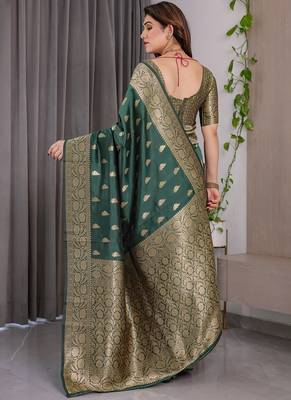 Green soft lichi silk saree with blouse 2