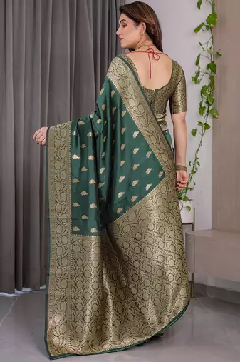 Green soft lichi silk saree with blouse