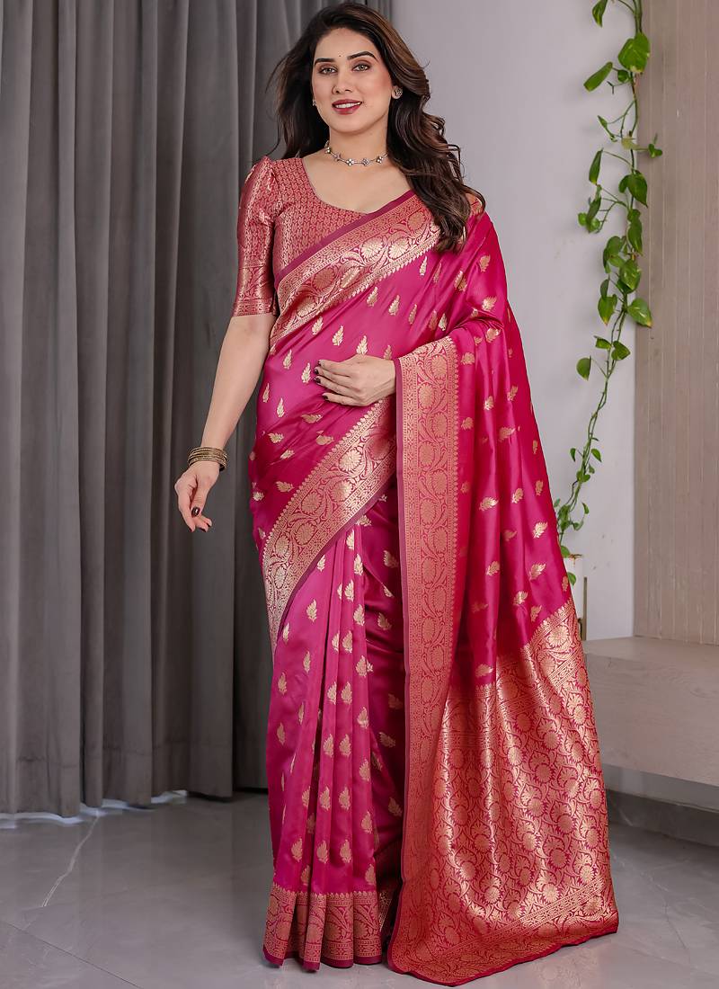 Pink soft lichi silk saree with blouse