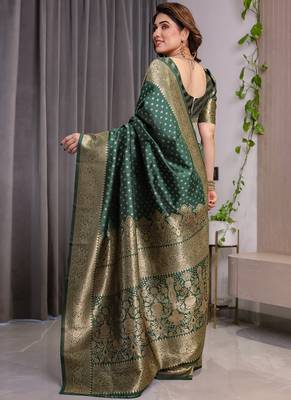 Green soft lichi silk saree with blouse 2