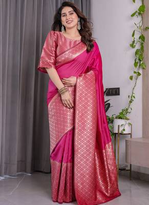 Pink soft lichi silk saree with blouse 1