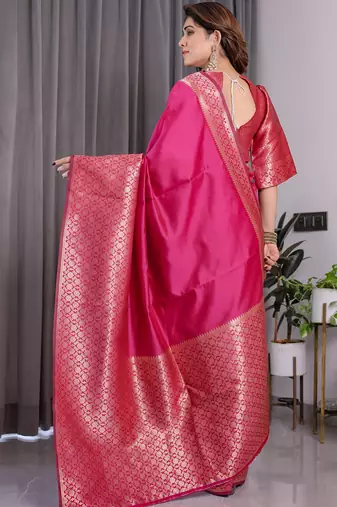 Pink soft lichi silk saree with blouse