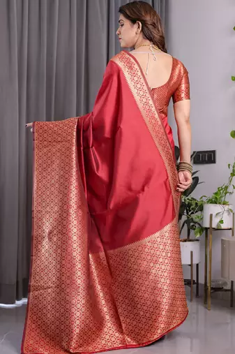 Red soft lichi silk saree with blouse