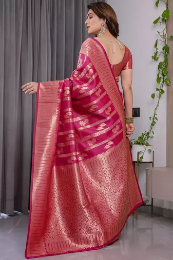 Pink soft lichi silk saree with blouse